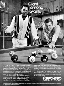 Lon Simmons with Willie Mays in a 1970 ad for radio station KSFO.